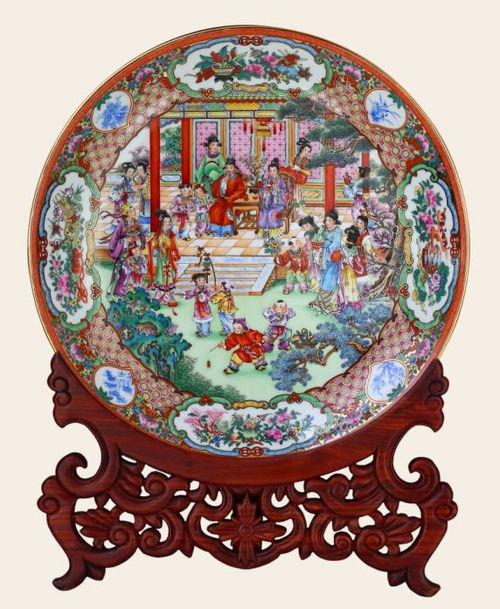 百名中国工艺美术大师作品联展⑧ 彩灯下的匠心传承